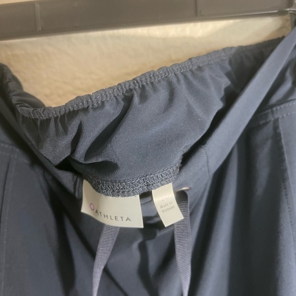 Size 14 Athleta women’s Drawstring crop Pant - Picture 4 of 7